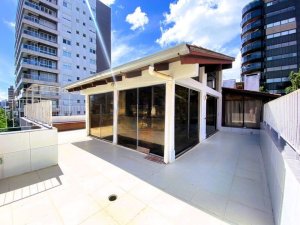 Cobertura com 350m², 4 dormitórios no bairro Petrópolis em Porto Alegre para Alugar