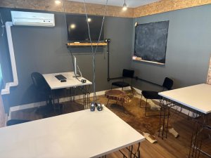 Salas/Conjuntos com 24m² no bairro Petrópolis em Porto Alegre para Alugar