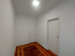 Apartamento com 200m², 4 dormitórios no bairro Moinhos de Vento em Porto Alegre para Alugar
