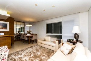 Apartamento com 112m², 2 dormitórios no bairro Rio Branco em Porto Alegre para Alugar