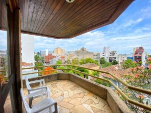 Apartamento com 120m², 3 dormitórios no bairro Floresta em Porto Alegre para Alugar