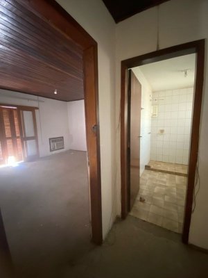 Casa com 220m², 3 dormitórios no bairro Farroupilha em Porto Alegre para Alugar