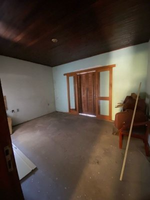 Casa com 220m², 3 dormitórios no bairro Farroupilha em Porto Alegre para Alugar