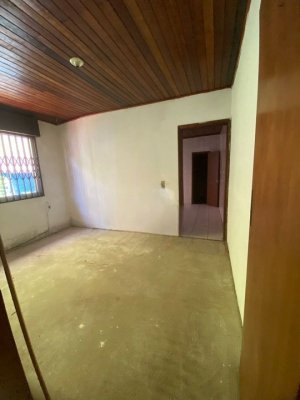 Casa com 220m², 3 dormitórios no bairro Farroupilha em Porto Alegre para Alugar