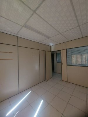 Galpão com 4.000m² no bairro Navegantes em Porto Alegre para Alugar