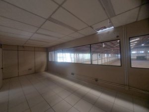 Galpão com 4.000m² no bairro Navegantes em Porto Alegre para Alugar