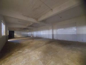 Galpão com 4.000m² no bairro Navegantes em Porto Alegre para Alugar