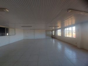 Galpão com 4.000m² no bairro Navegantes em Porto Alegre para Alugar