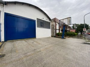 Galpão no bairro Partenon em Porto Alegre para Alugar