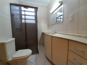 Casa com 170m², 2 dormitórios no bairro Floresta em Porto Alegre para Alugar