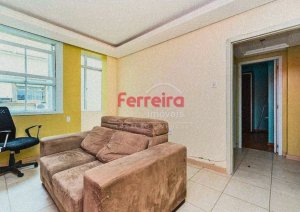 Apartamento com 47m², 1 dormitório no bairro Floresta em Porto Alegre para Alugar