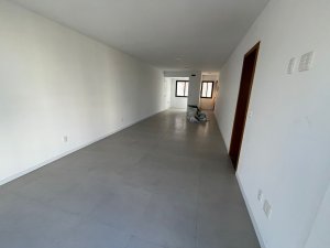 Apartamento com 49m², 1 dormitório no bairro Rio Branco em Porto Alegre para Alugar