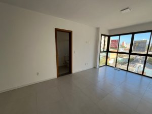 Apartamento com 49m², 1 dormitório no bairro Rio Branco em Porto Alegre para Alugar