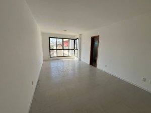Apartamento com 49m², 1 dormitório no bairro Rio Branco em Porto Alegre para Alugar