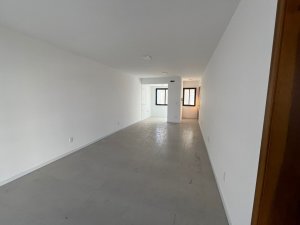 Apartamento com 49m², 1 dormitório no bairro Rio Branco em Porto Alegre para Alugar