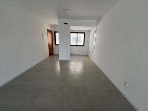 Apartamento com 49m², 1 dormitório no bairro Rio Branco em Porto Alegre para Alugar