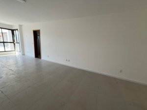 Apartamento com 49m², 1 dormitório no bairro Rio Branco em Porto Alegre para Alugar