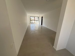 Apartamento com 49m², 1 dormitório no bairro Rio Branco em Porto Alegre para Alugar