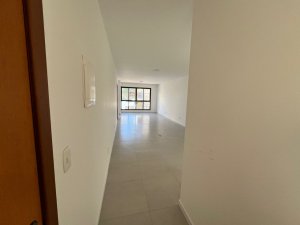Apartamento com 49m², 1 dormitório no bairro Rio Branco em Porto Alegre para Alugar