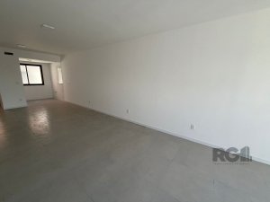 Apartamento com 49m², 1 dormitório no bairro Rio Branco em Porto Alegre para Alugar