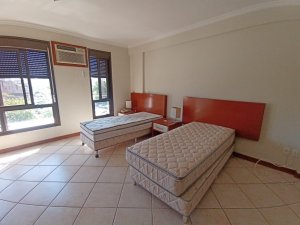 Apartamento com 40m², 1 dormitório no bairro Santana em Porto Alegre para Alugar