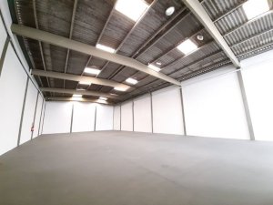 Galpão com 750m² no bairro Sarandi em Porto Alegre para Alugar