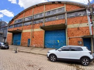 Galpão com 1.580m² no bairro Navegantes em Porto Alegre para Alugar