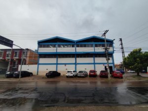 Galpão com 450m² no bairro Navegantes em Porto Alegre para Alugar