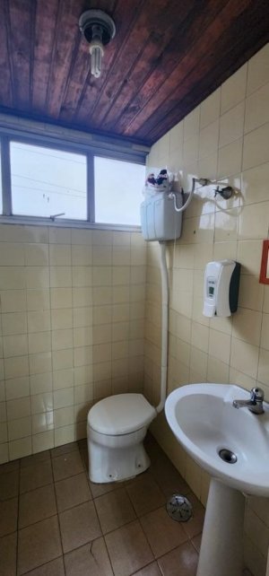 Galpão com 450m² no bairro Navegantes em Porto Alegre para Alugar