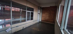 Galpão com 450m² no bairro Navegantes em Porto Alegre para Alugar