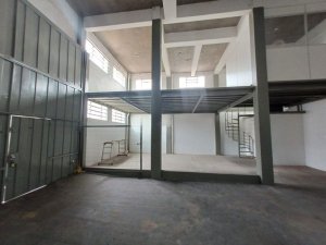 Galpão com 300m² no bairro Navegantes em Porto Alegre para Alugar