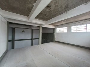 Galpão com 300m² no bairro Navegantes em Porto Alegre para Alugar