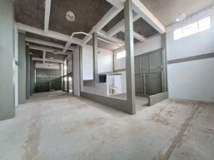 Galpão com 300m² no bairro Navegantes em Porto Alegre para Alugar