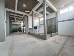Galpão com 300m² no bairro Navegantes em Porto Alegre para Alugar