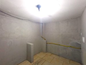 Galpão com 385m² no bairro São João em Porto Alegre para Alugar