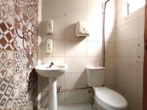 Galpão com 385m² no bairro São João em Porto Alegre para Alugar