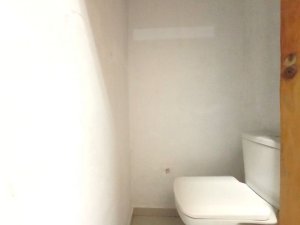 Galpão com 385m² no bairro São João em Porto Alegre para Alugar