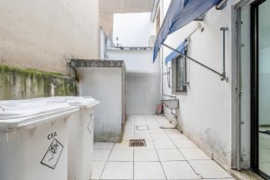 Casa comercial com 255m², 2 dormitórios no bairro Bom Fim em Porto Alegre para Alugar