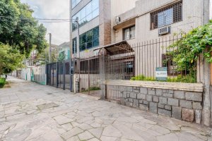 Casa comercial com 255m², 2 dormitórios no bairro Bom Fim em Porto Alegre para Alugar