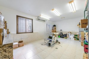 Casa comercial com 255m², 2 dormitórios no bairro Bom Fim em Porto Alegre para Alugar