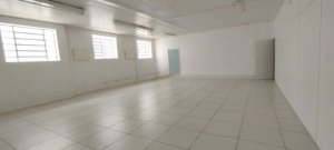 Galpão com 397m² no bairro Floresta em Porto Alegre para Alugar