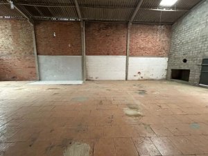 Galpão com 271m² no bairro São Geraldo em Porto Alegre para Alugar