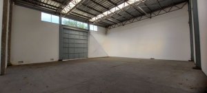 Galpão com 240m² no bairro São Geraldo em Porto Alegre para Alugar