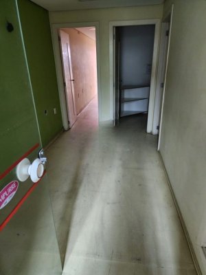 Galpão com 1.730m² no bairro Centro Histórico em Porto Alegre para Alugar