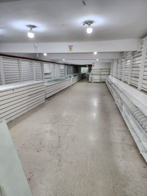 Galpão com 1.730m² no bairro Centro Histórico em Porto Alegre para Alugar