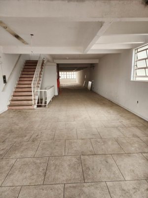 Galpão com 1.730m² no bairro Centro Histórico em Porto Alegre para Alugar