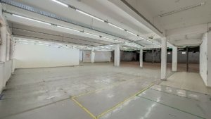 Depósito/Pavilhão com 2050m² no bairro Navegantes em Porto Alegre para Alugar