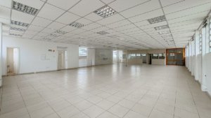 Galpão com 2.050m² no bairro Navegantes em Porto Alegre para Alugar