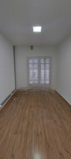 Casa Comercial com 230m² no bairro São Geraldo em Porto Alegre para Alugar
