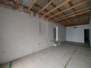 Casa comercial com 150m² no bairro São João em Porto Alegre para Alugar